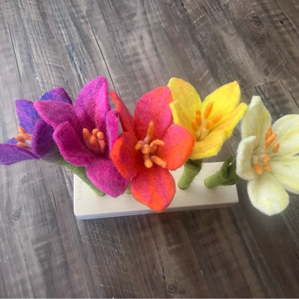 Lovevery flower bouquet